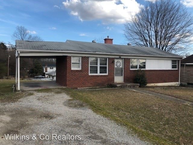 Primary Photo - 3 br, 1 bath House - 1162 Piney Forest Rd