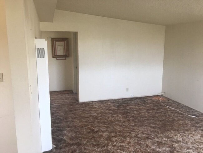 Foto del edificio - 6548 Sahara Ave