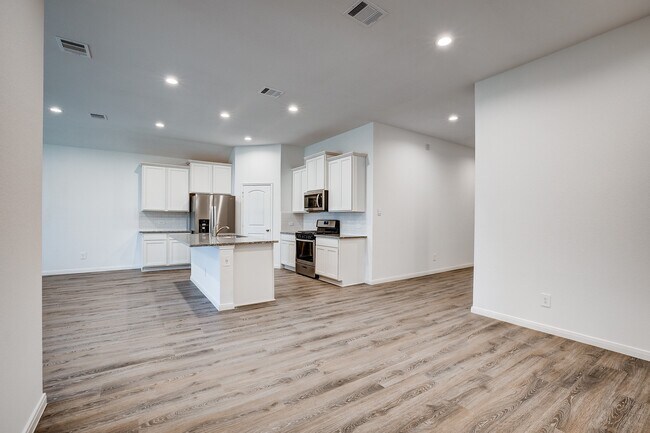 Foto del edificio - 1225 Antelope Passing Dr