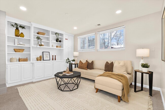 Foto del edificio - 10747 Evening Wind Ct