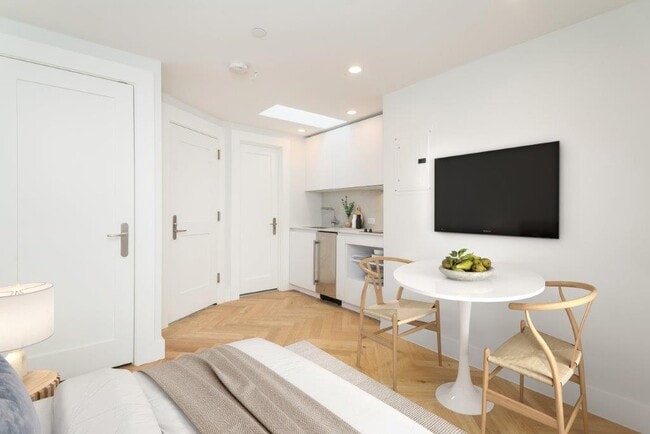 461 Massachusetts Avenue - 461 Massachusetts Avenue Apartments