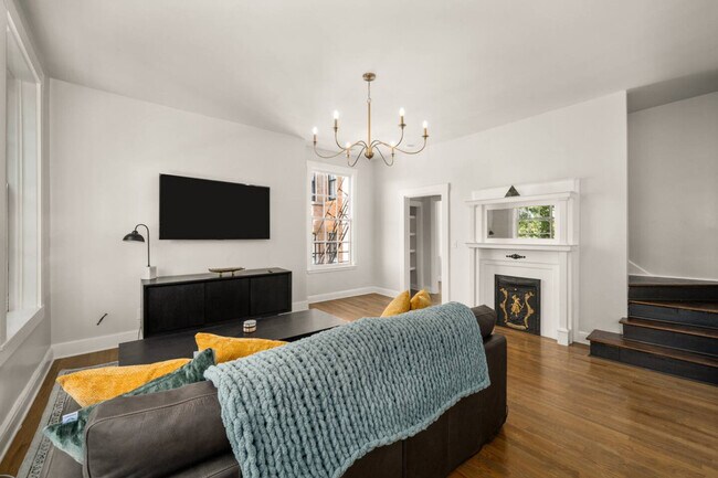 Foto del edificio - 1326 Broadway-ID1312458P