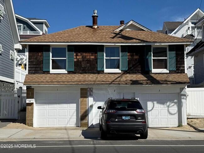 Building Photo - 276 1st Ave