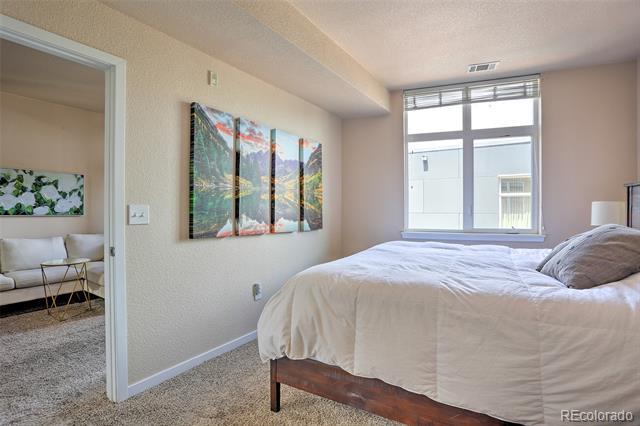 Foto del edificio - 3101 Blake St