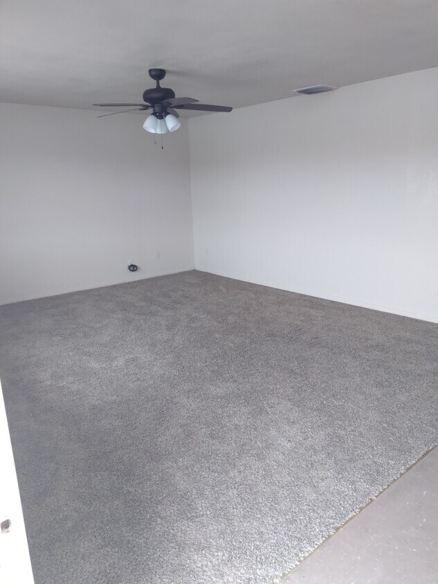 1106 W Avenue Q Unit 1601.5, Lovington, NM 88260 Apartments in