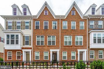 Primary Photo - 612 Totten Pl NE