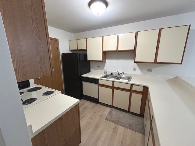 Building Photo - 1345 Cunat Ct