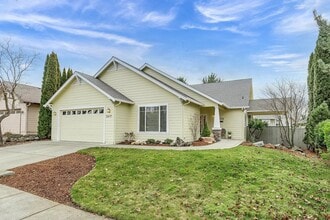 Building Photo - 3631 Fieldbrook Ave