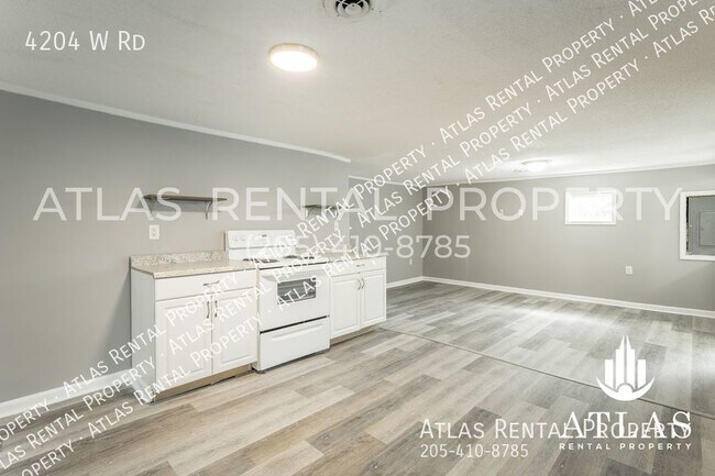 Building Photo - 4204 W Rd