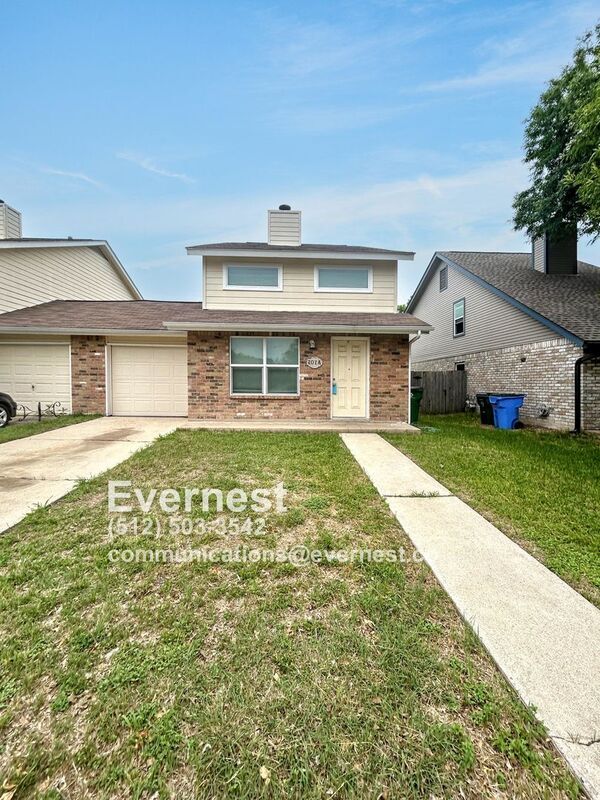 Foto principal - 707 Valley View Dr