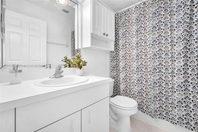 Foto del edificio - 16411 Sapphire Bend