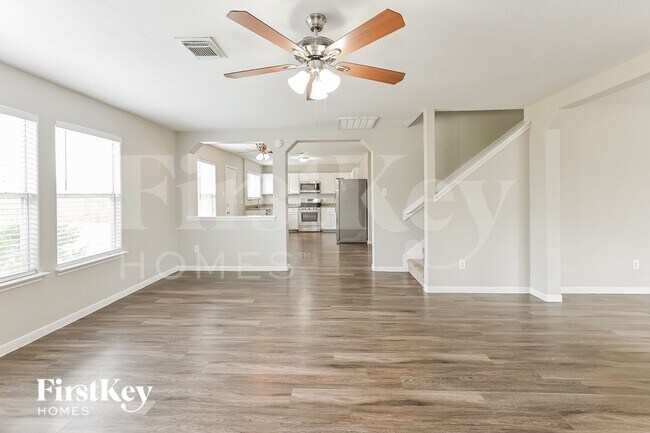 Foto del edificio - 1935 Poco Dr