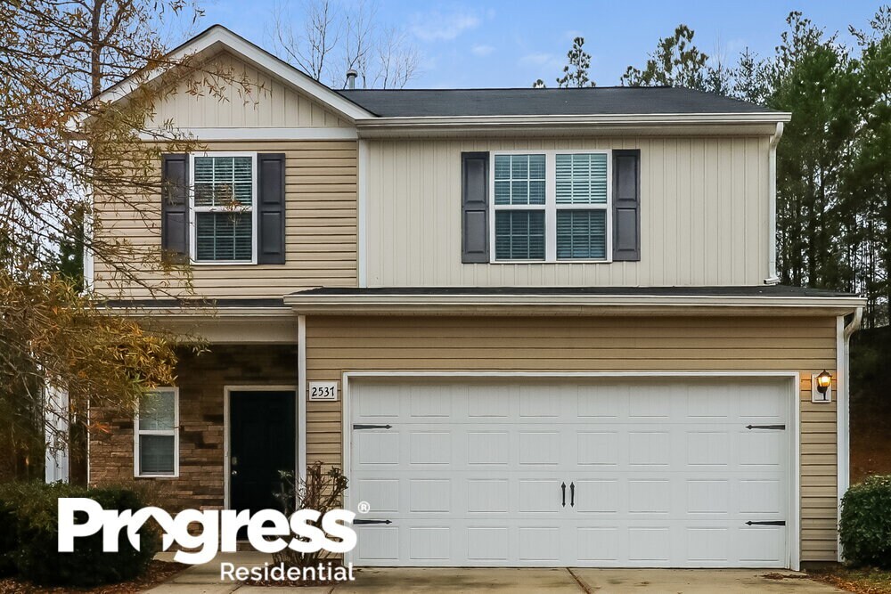 2537 Meadow Crossing Dr, Dallas, NC 28034 House Rental in Dallas, NC