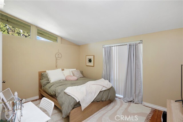 Foto del edificio - 526 N Emerald Dr