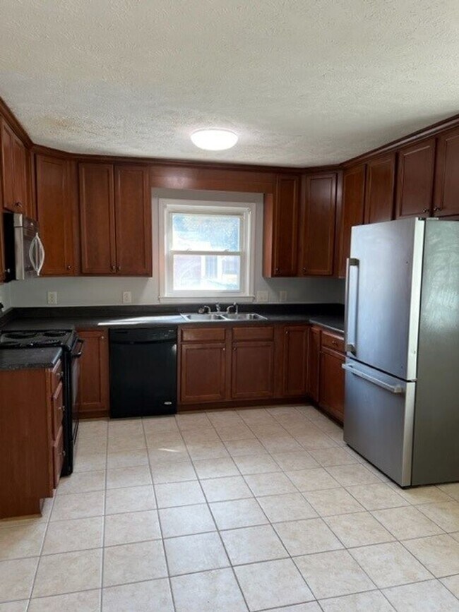 Foto del edificio - 3925 Brentwood Dr