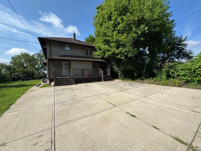 Foto del edificio - OXF - 527-529 Oxford Ave.