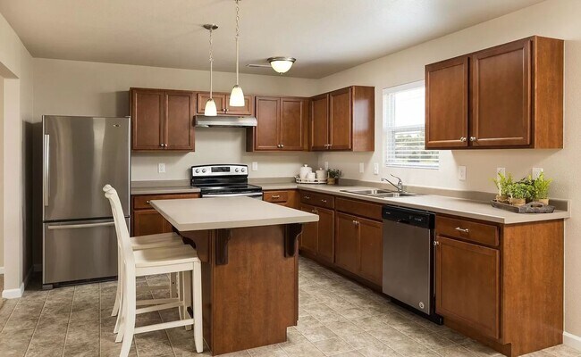 Foto del edificio - Large Colonial for Lease in Highly Rated Mattawan Schools