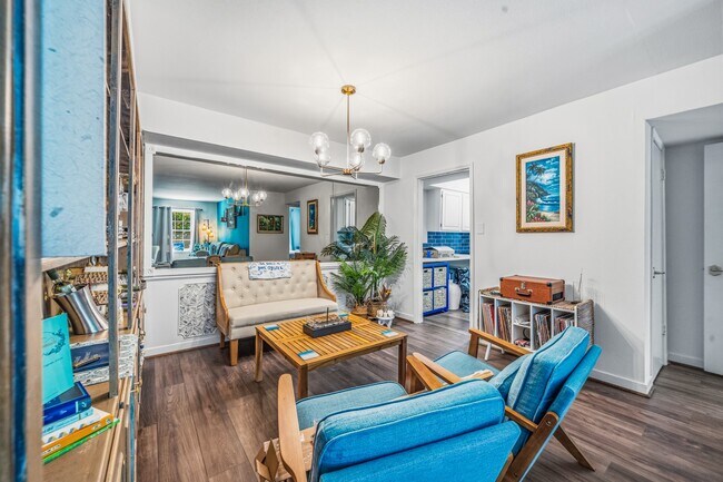 Foto del edificio - 359 N Post Oak Ln