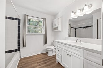 Building Photo - 12 Dewthread Ct Building Photo - 12 Dewthread Ct