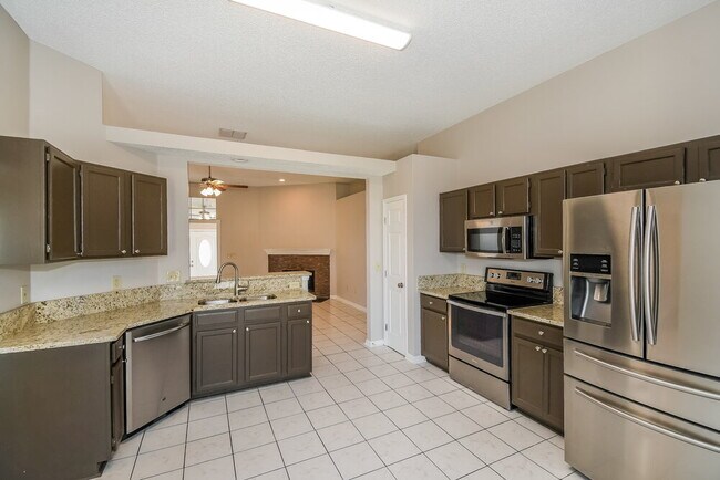 Foto del edificio - 3087 Golden Pond Blvd