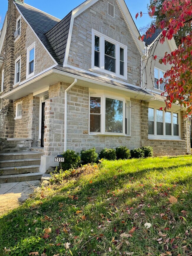 7031 Lincoln Dr, Philadelphia, PA 19119 House Rental in Philadelphia