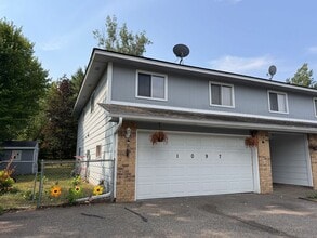 Building Photo - 1097 Regency Dr