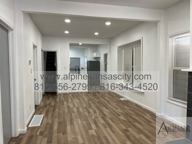 Foto del edificio - Updated NE Home, Garage, Section 8 OK! Fen...