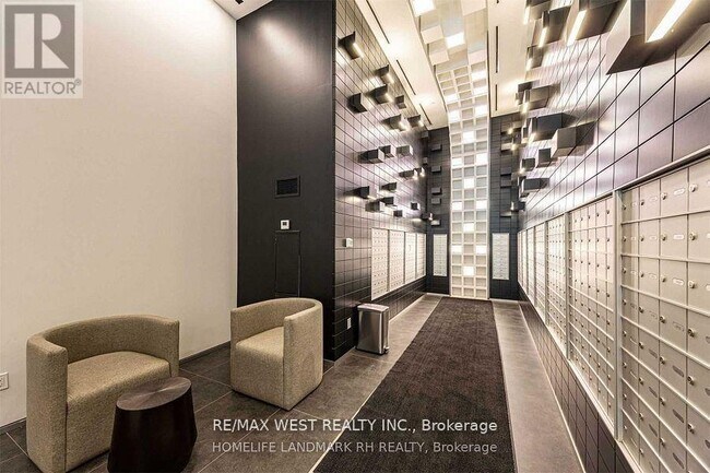 Photo du bâtiment - 195 Redpath Ave