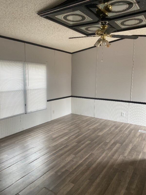 Building Photo - 3210 Crystal Ave