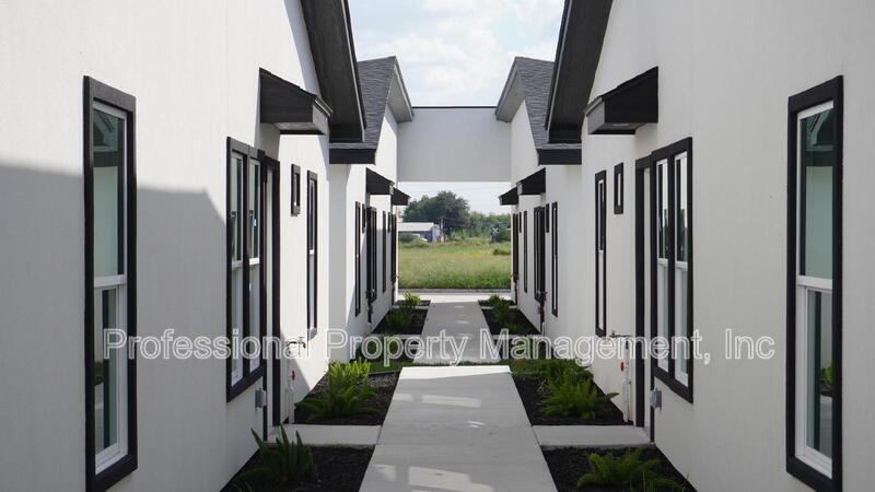 Foto principal - 2813 Bravo Rd