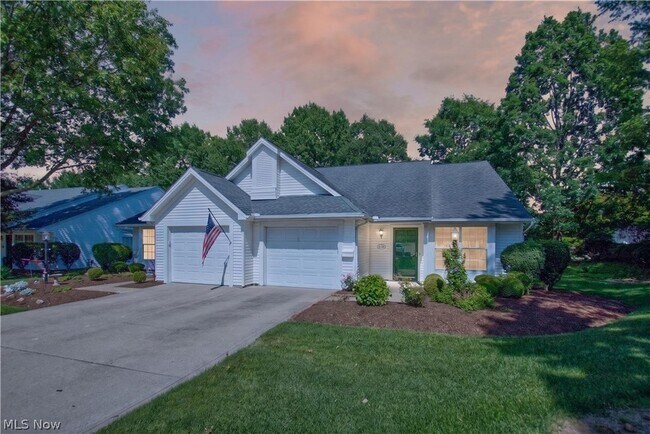 Foto del edificio - 1139 Lake Meadow Ln