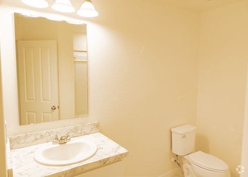 Building Photo - 3581 Dovetail Ave