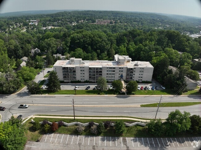 3D Exterior - Eudowood Towers