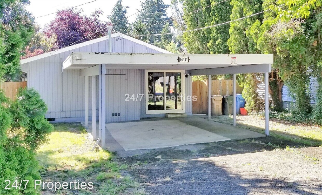 3 br, 1 bath House 14545 SE Bunnell St. House Rental in Milwaukie