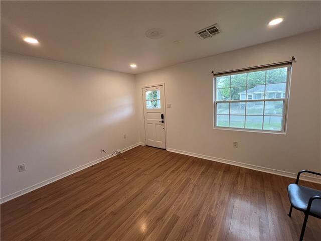 Foto del edificio - 708 Community St