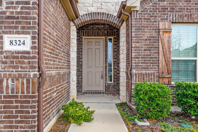 Building Photo - 8324 Pine Meadows Dr