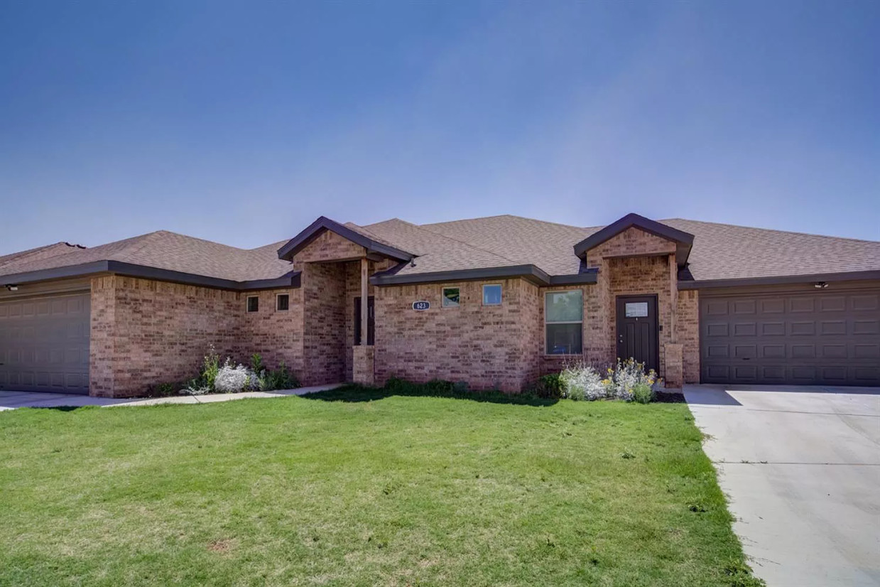 Duplex House for Rent in Lubbock, TX