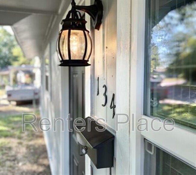 Foto del edificio - 134 W Orleans Ave