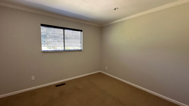 Foto del edificio - 3bd/2ba House Close to Downtown Kenwood!