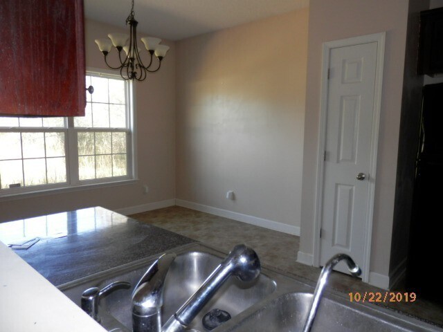 Foto del edificio - Move in Ready