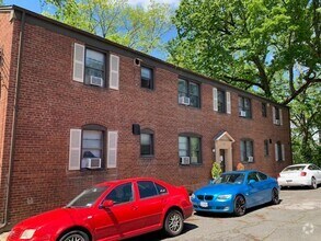 Building Photo - 1230 N Quinn St