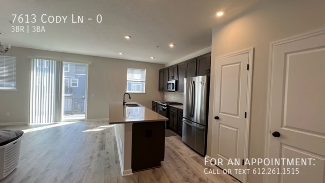 Foto del edificio - 7613 Cody Ln