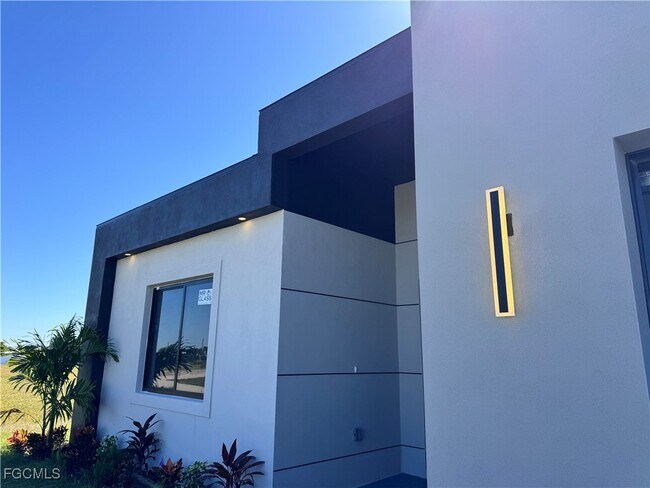 Building Photo - 4114 NW 38th St