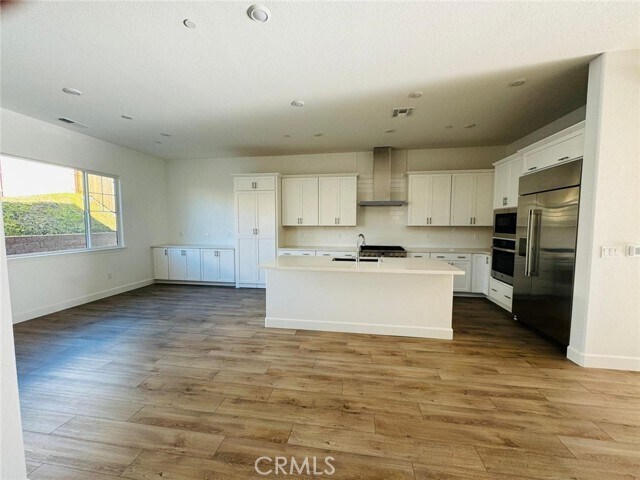 Foto del edificio - 5042 Brooks Cir
