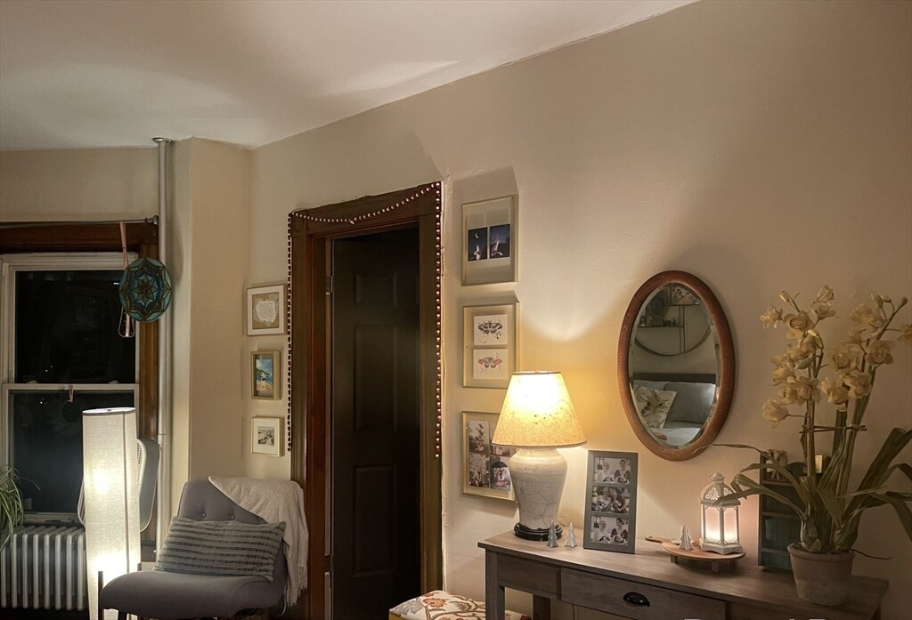 Foto principal - 847 Beacon St