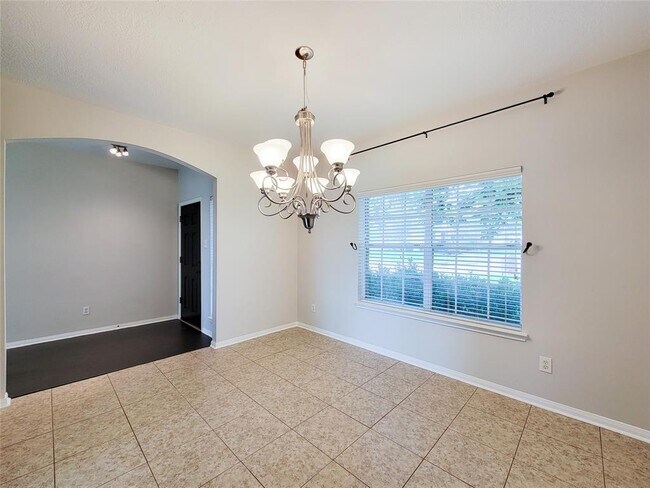 Building Photo - 6810 Keithwood Cir S