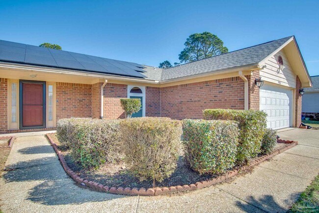 Building Photo - 9880 Creet Cir