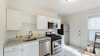 Building Photo - 15 Vinal Ave