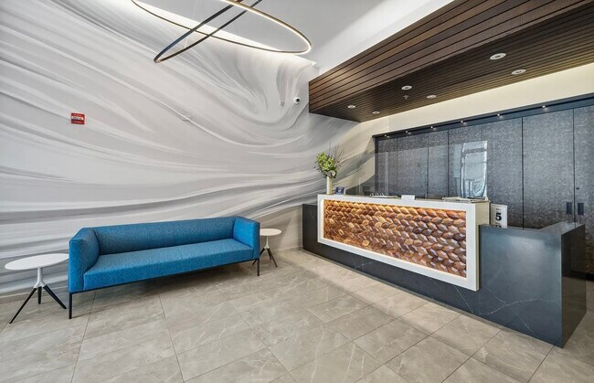 Foto del edificio - 303 W Ohio St