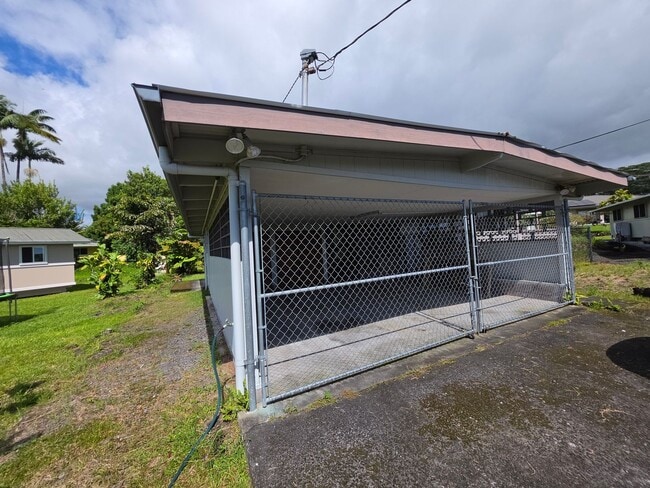 Building Photo - Available July 1 | Flexible 5-Bedroom Layout | 3.5BA Home | Secured Carport